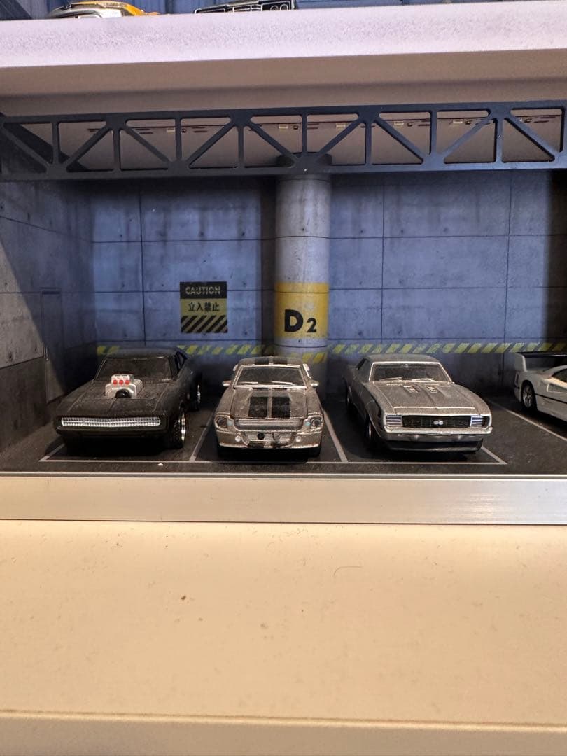 レア ミニカー コレクション 11台展示ケースセット - メルカリ