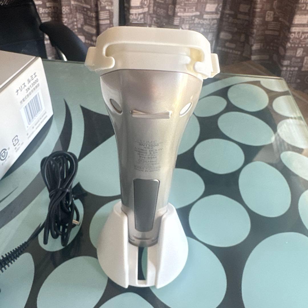 ナリス　ルミエ《LUMIÉ》　家庭用美顔器