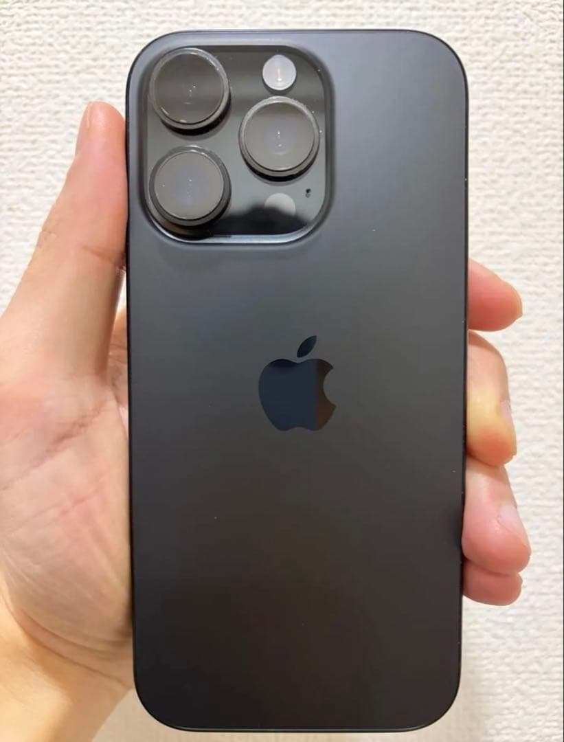iPhone 16 Pro 256GB ブラックチタニウム 国内版 89%