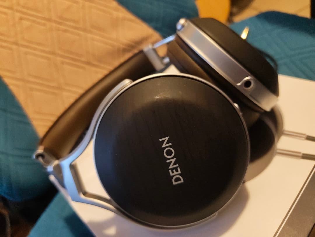 DENON AH-D5200 定価約6万円 ハイエンドヘッドホン