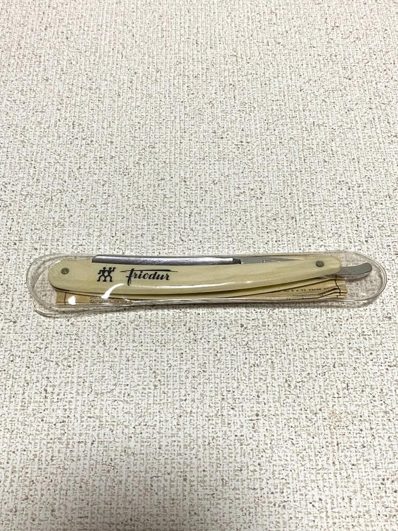 J.A.HENCKELS「Friodur」剃刀 ドイツ製 ケース付