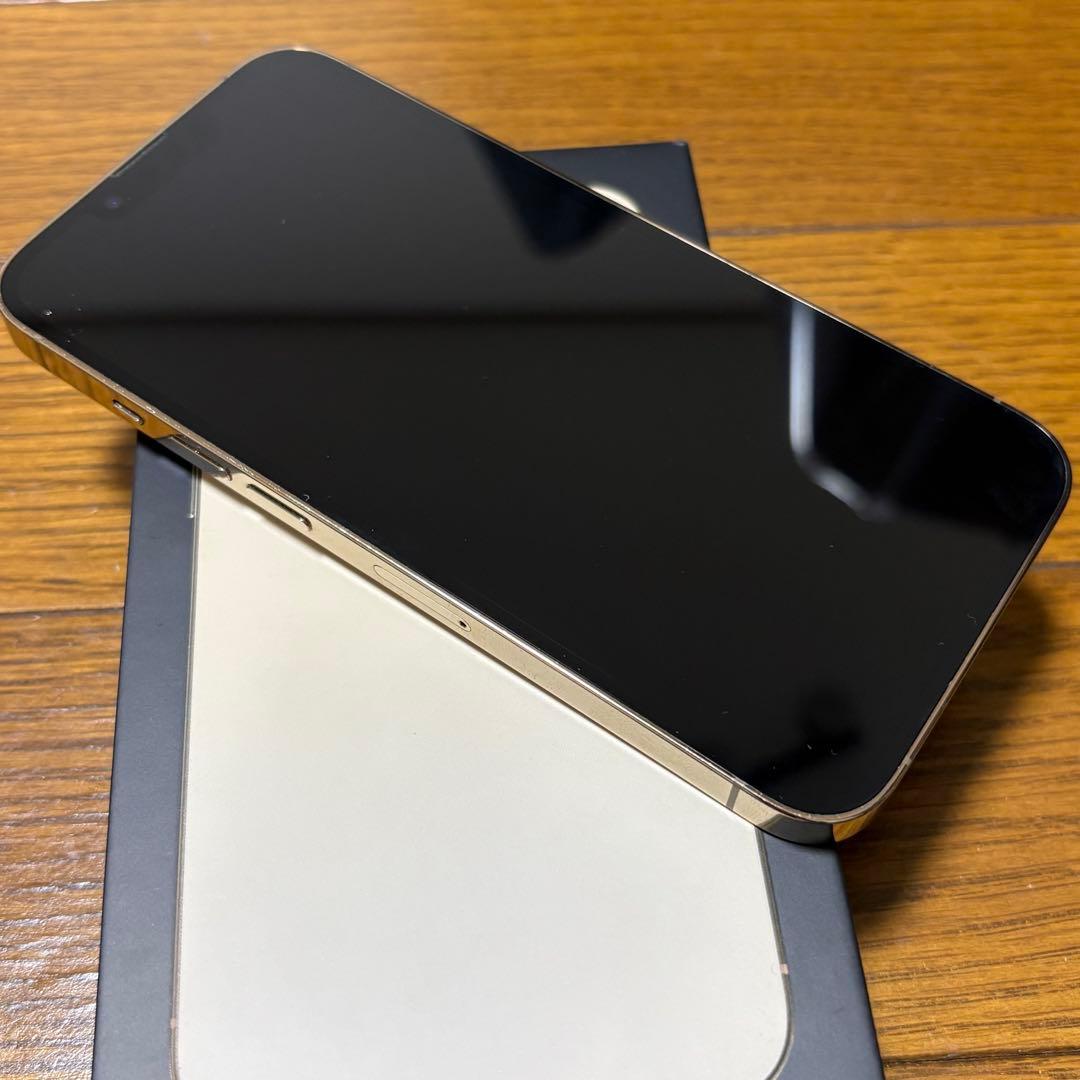 Apple iPhone 13 Pro ゴールド 本体256GB 箱付き