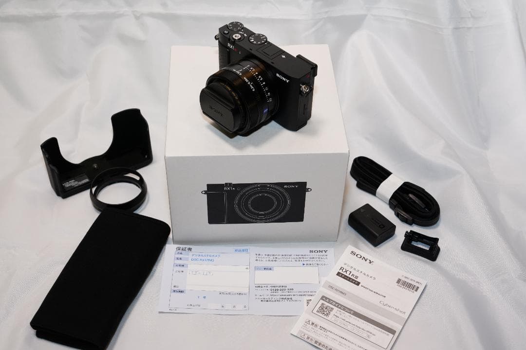 SONY DSC-RX1RM3（付属品＋フィルター・フード・カバー）