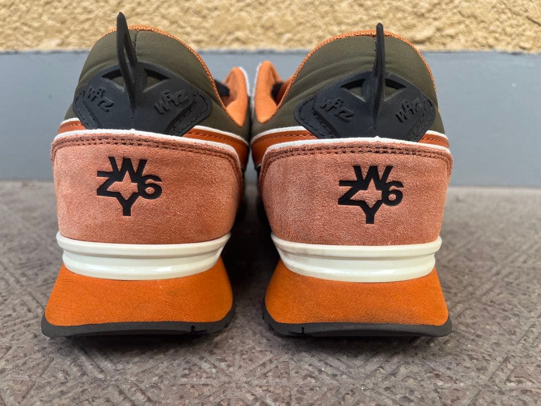 W6YZ スニーカー　26.5cm 美品　緑　オレンジ　43