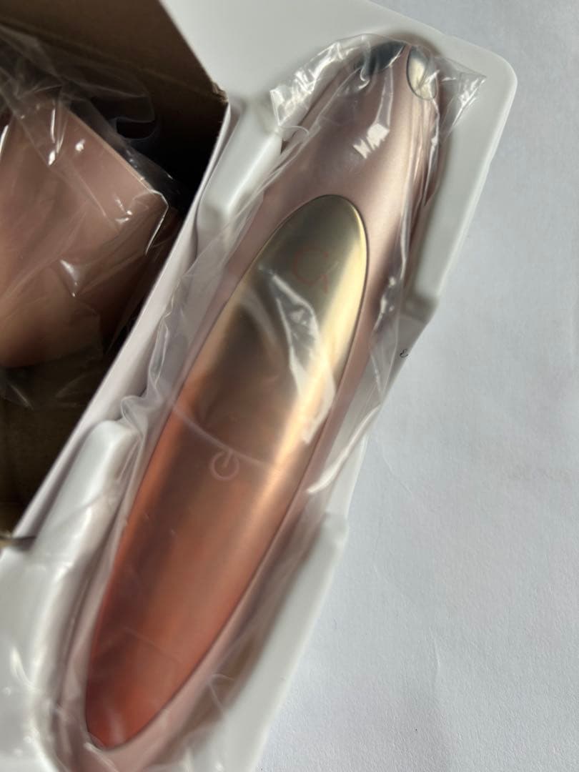 未使用 CREAGE [クリアージュ] アイリフト　目もとエステ・マッサージャー