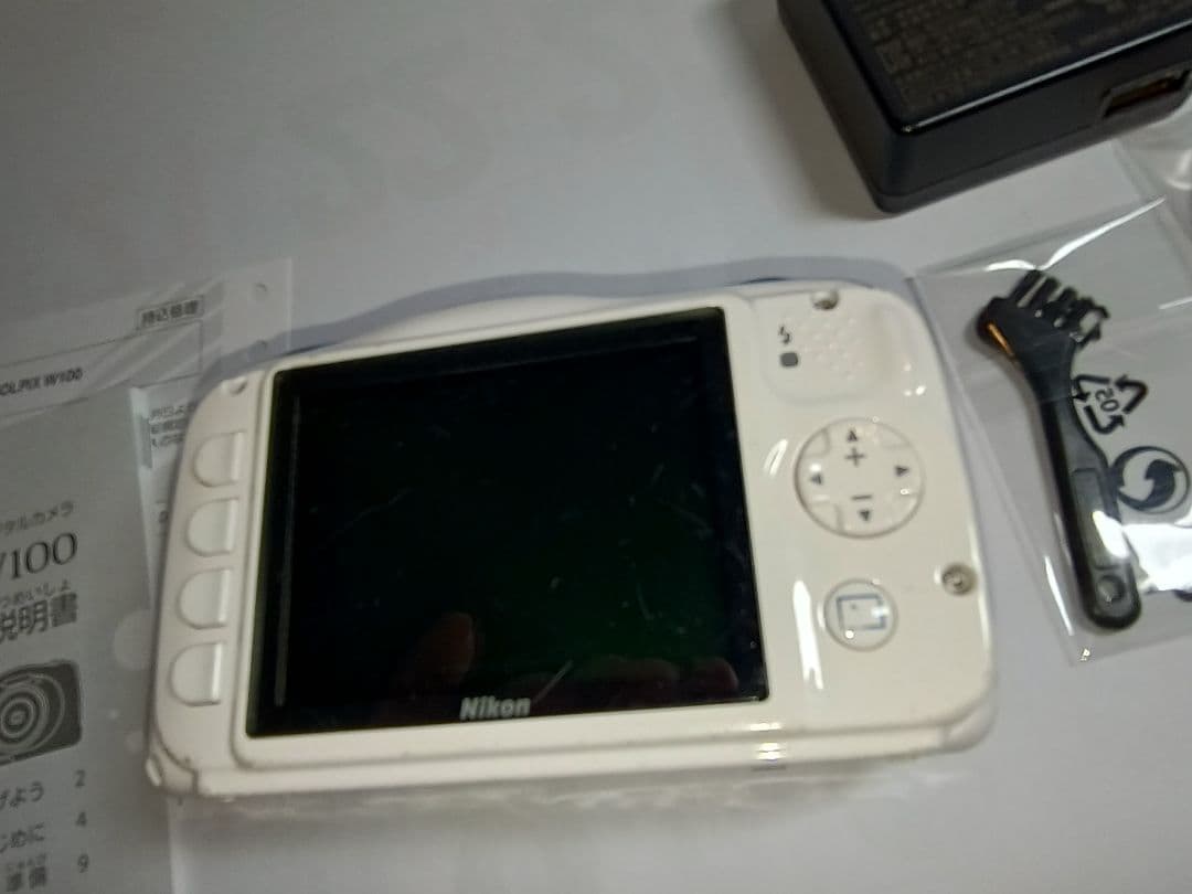 中古品傷有コンパクトデジタルカメラNikon W100 最高