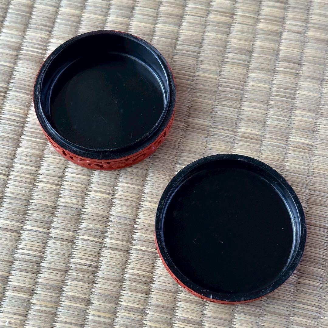 堆朱 牡丹唐草文【香合】蓋物 漆塗 朱漆 内黒 茶道具 香道具 中国美術