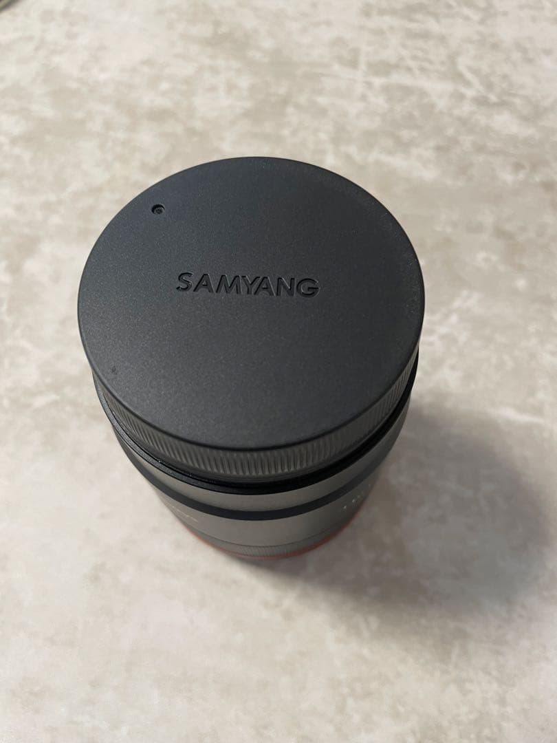 良品　SAMYANGサムヤンAF 24/1.8 FE 単焦点レンズ
