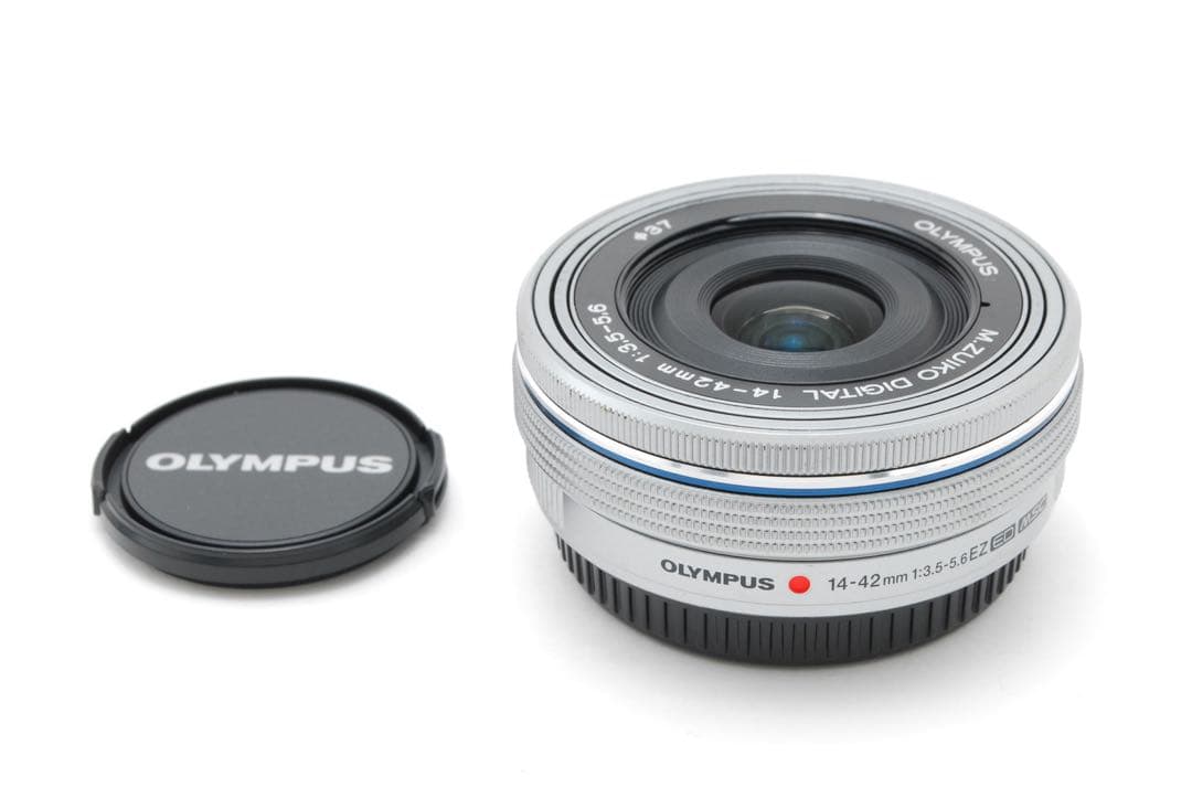 ✨極美品✨オリンパス 標準レンズ 14-42mm EZ❤️超小型軽量電動ズーム！