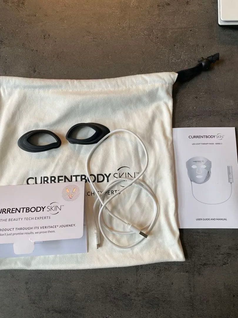 ボディ・フェイスケア CURRENTBODY SKIN LED LIGHT THERAPY MASK