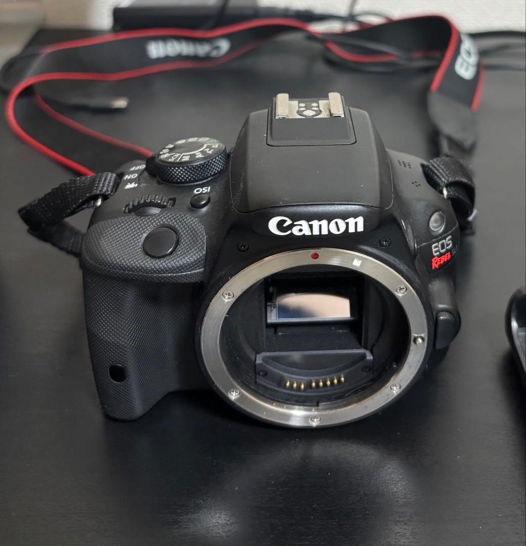 【週末最終値下げ！！】Canon REBEL SL1 （日本名Kiss X7）