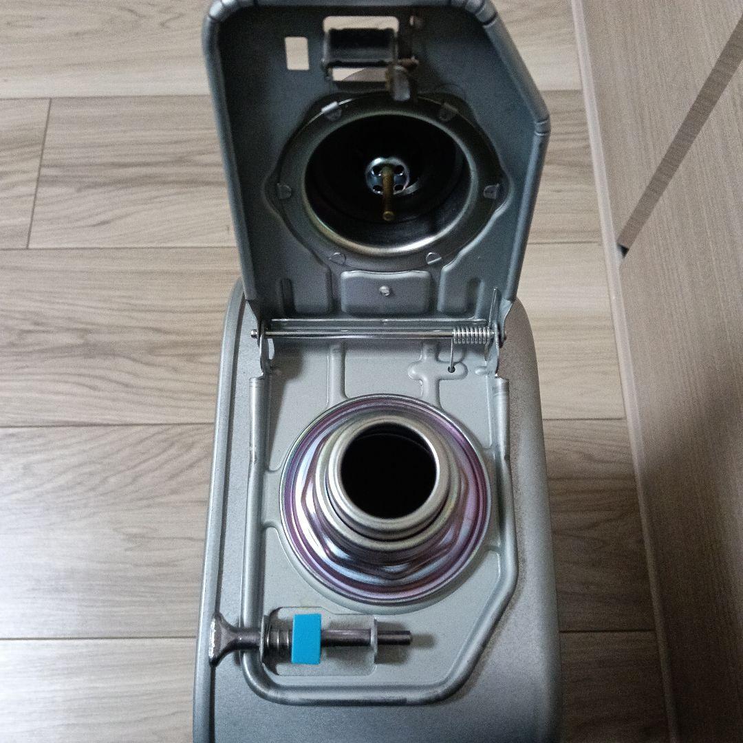 上*輔様 CORONA　コロナ石油ファンヒーター　2017年製