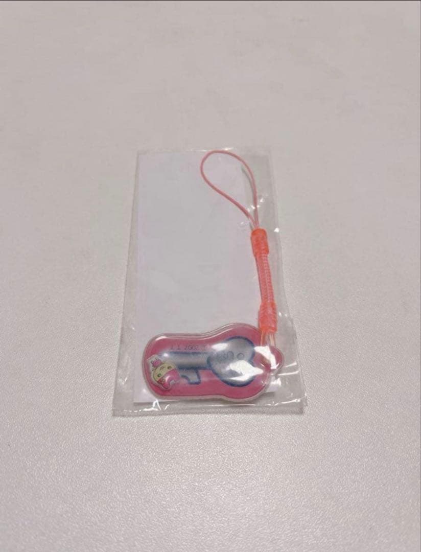 たまごっち　映画前売り特典　きずなのカギクリーナーストラップ新品未開封 たまごっち 映画前売り特典 きずなのカギクリーナーストラップ新品未