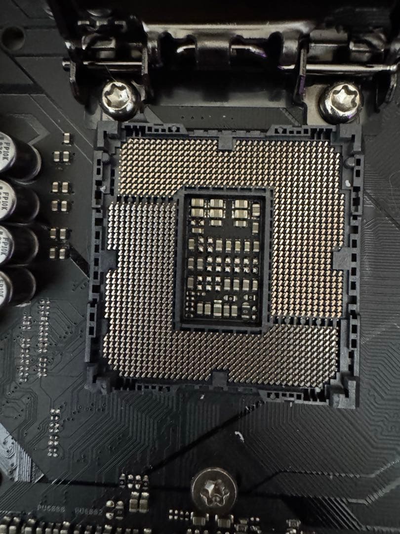 美品 ROG MAXIMUS XI EXTREME マザーボード