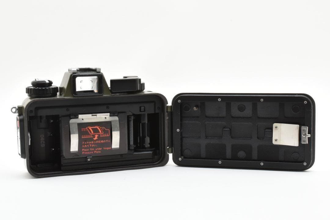 希少 Nikon NIKONOS-V モスグリーン 水中カメラ フィルムカメラ