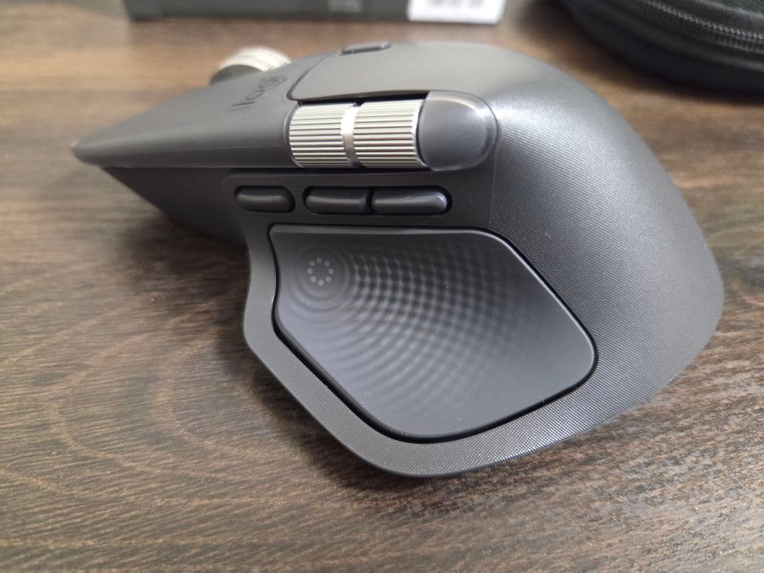 logicool MX MASTER 4 マウス本体 ケース付き