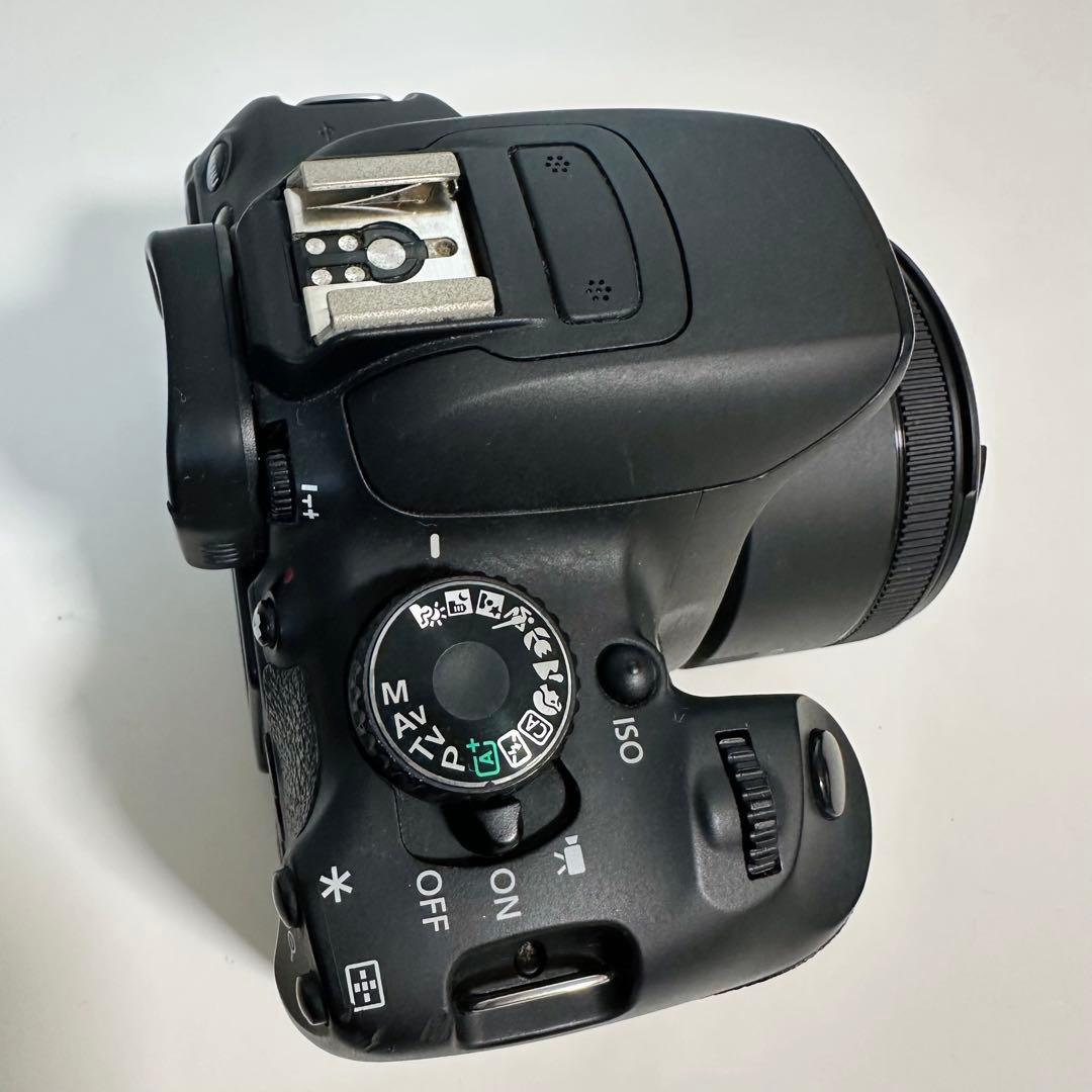 Canon EOSKiss X6i 一眼レフ + 50mm レンズ SDカード付