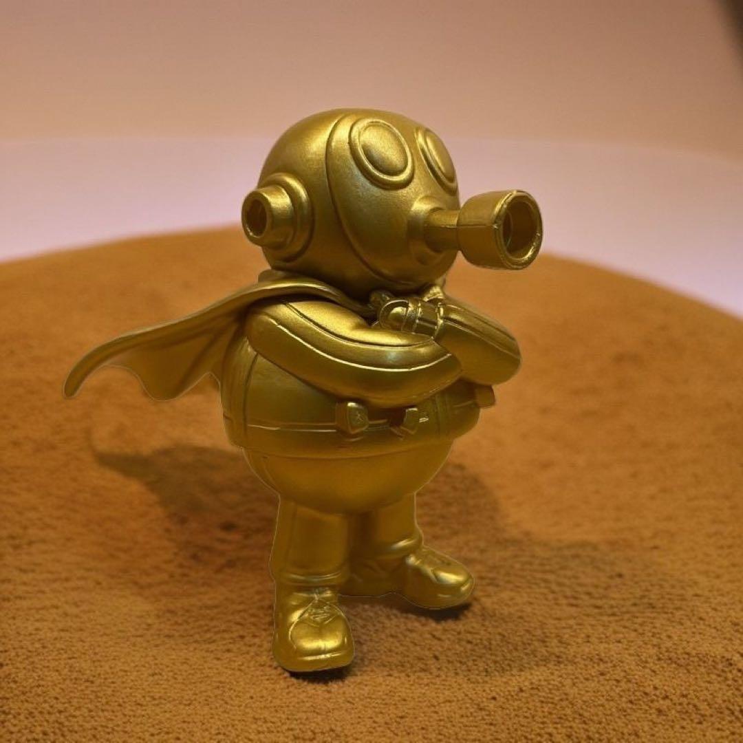 新品】ドラゴンボール 鳥山明 【ゴールド限定】トリヤマロボ