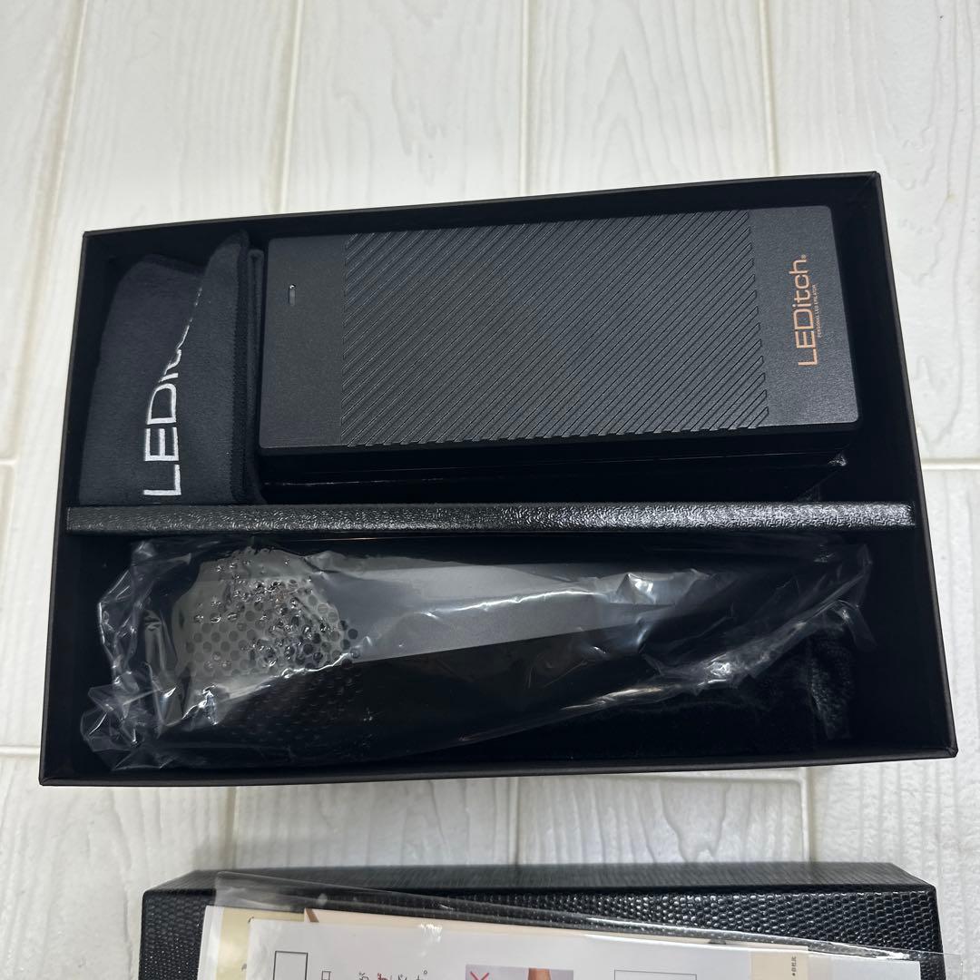 《完全未使用・新品》LEDitch 家庭用美顔器・脱毛器