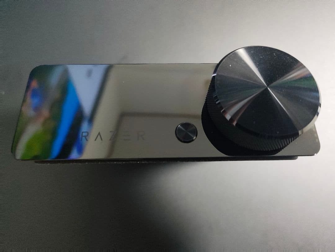 Razer Kraken V4 Pro ワイヤレス RGB【中古品】