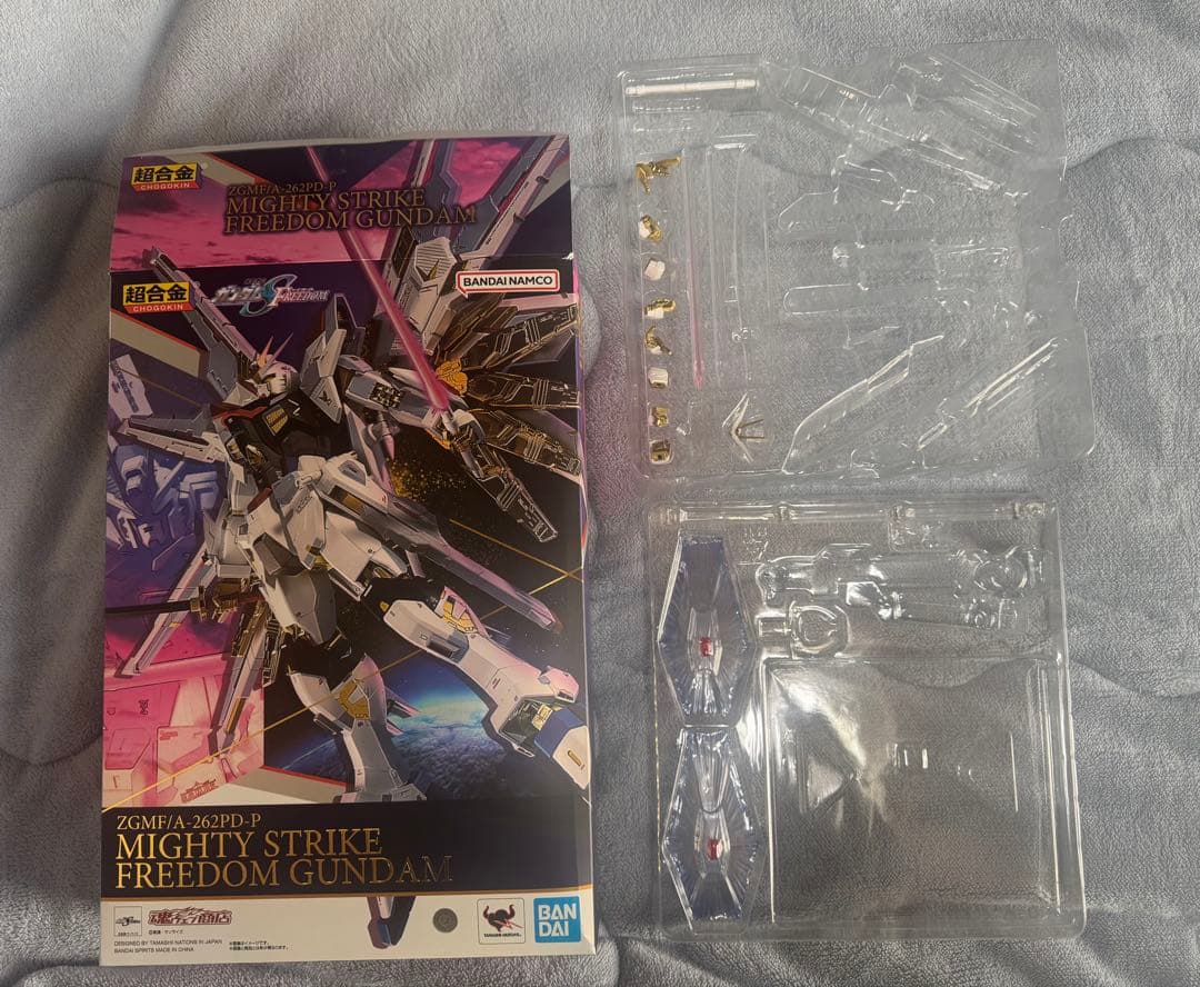 まとめ売り】超合金 ガンプラ マイティストライクフリーダム MGEX HGCE
