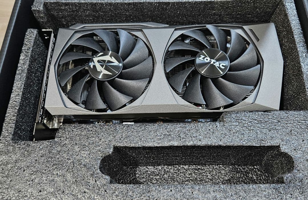 グラフィックボード・グラボ・ビデオカード ZOTAC GeForce RTX 3050 Twin Edge OC 8gb