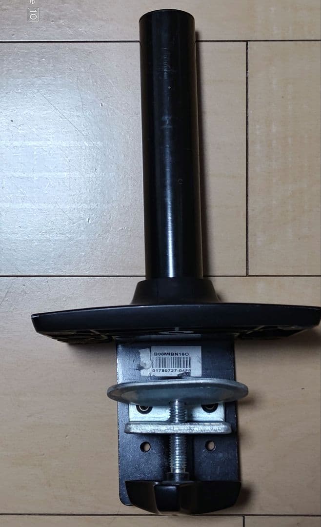 エルゴトロン モニターアーム 他