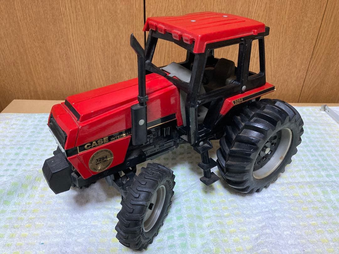 ERTL CASE インターナショナル　トラクター　3294 1/16 Case IH 3294 Tractor in Plain Box, Collector Edition
