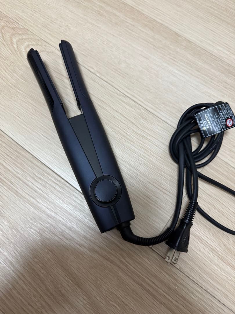 シャープ プラズマクラスターストレートアイロン