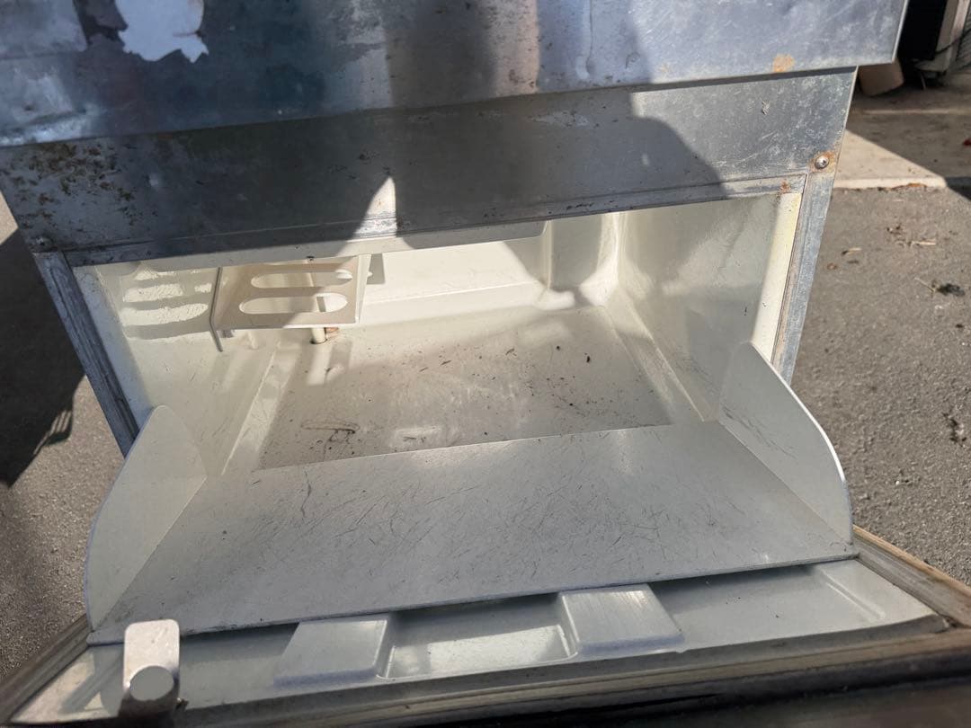 フクシマ 35L 製氷機 ジャンク品　店舗用品　厨房機器