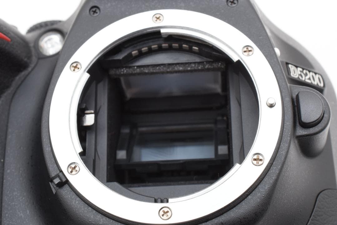 ⭐️外観美品！スマホ転送OK♪⭐️Nikon D5200 レンズセット