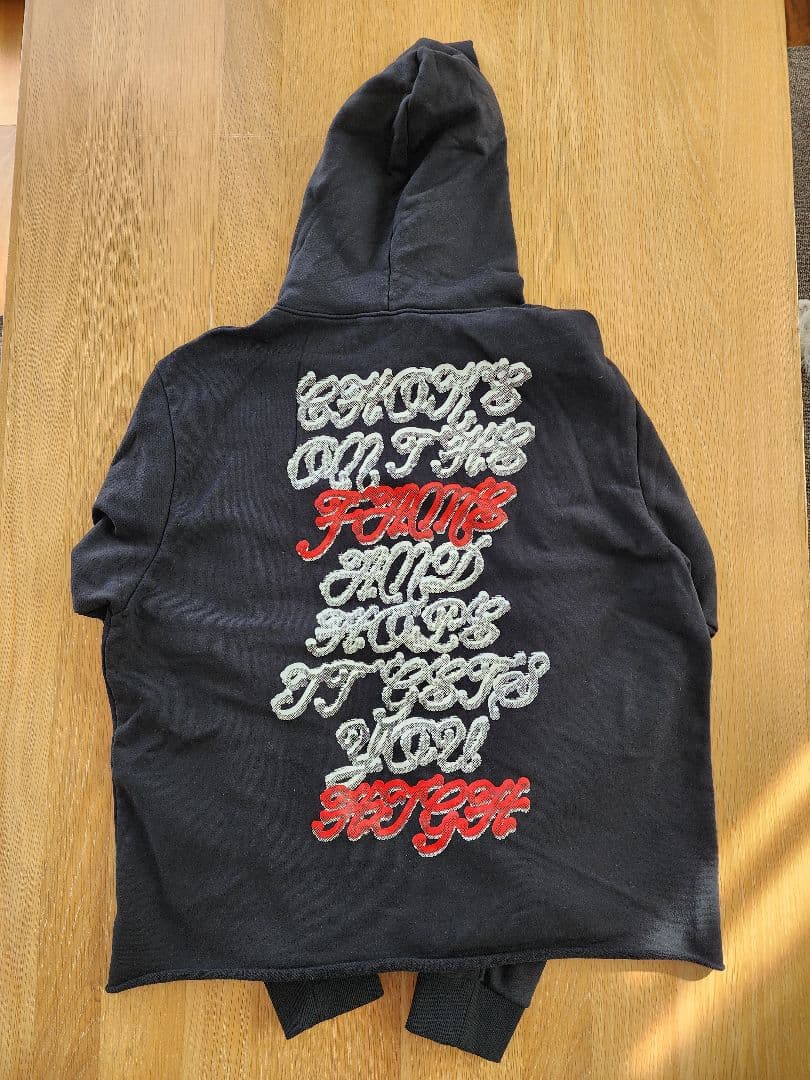 レディガガ2026年東京ドームコンサート グッズ（トレーナー新品 L