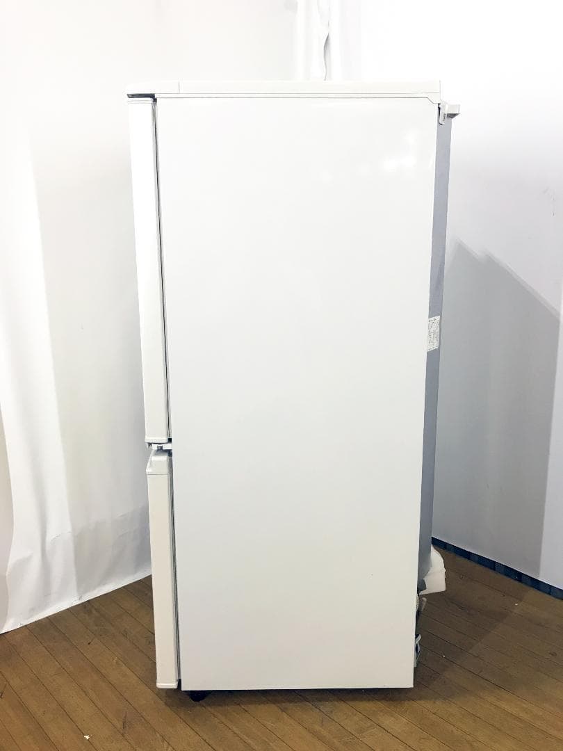 送料無料★2015◆中古★SHARP 137L 冷蔵庫【SJ-D14A-W】