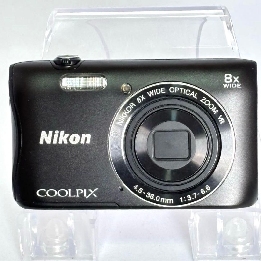 【美品】Nikon coolpix S3700 ニコン　デジカメ　SDカード付