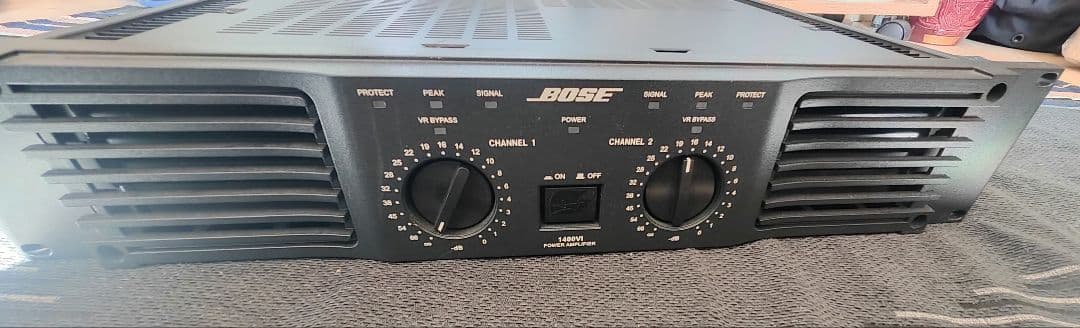 パワーアンプbose 1400Vl