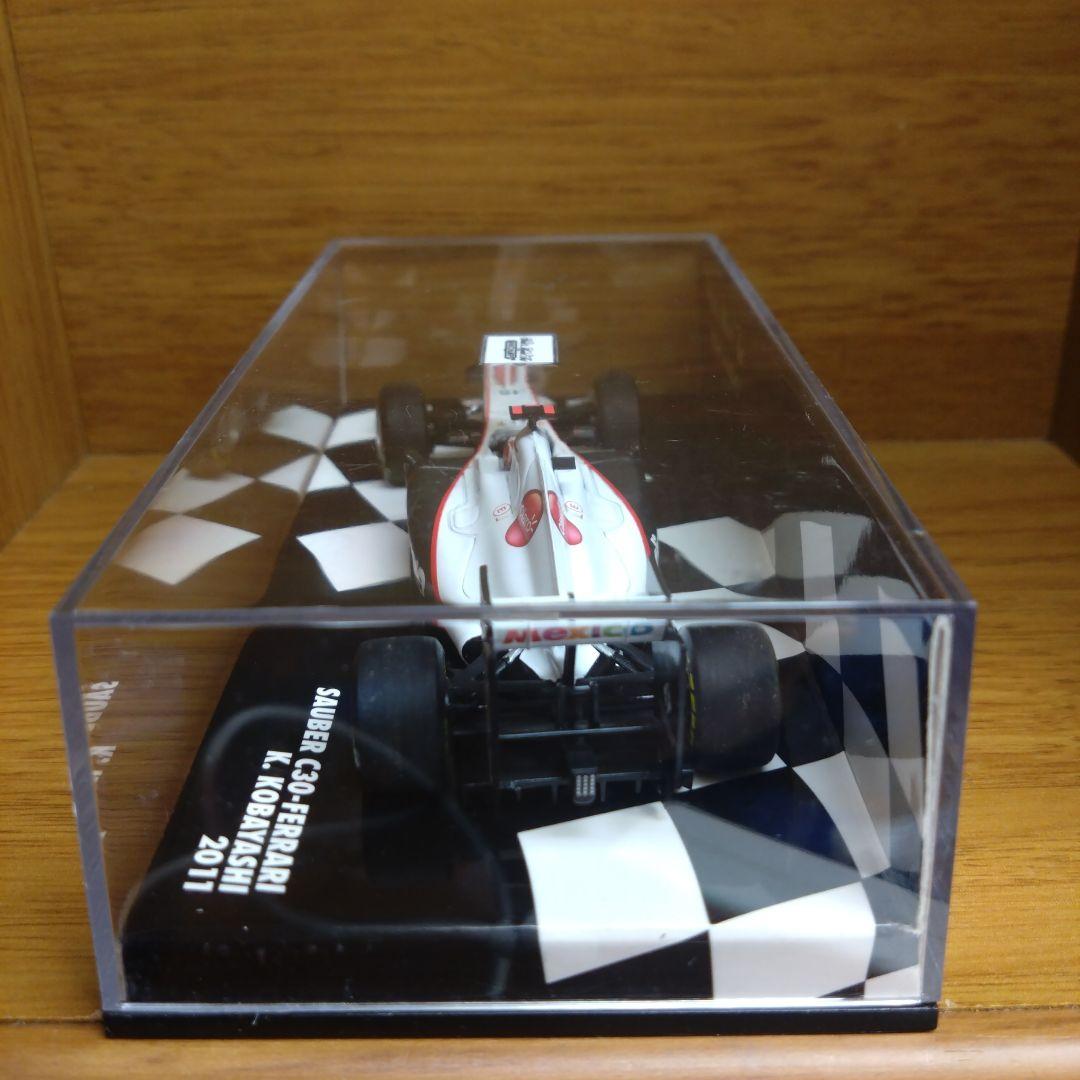ミニチャンプス 1/43 ザウバー C30 フェラーリ 2011 小林可夢偉 - メルカリ