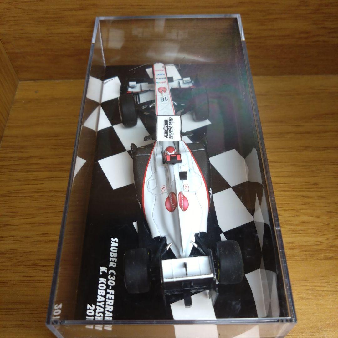 ミニチャンプス 1/43 ザウバー C30 フェラーリ 2011 小林可夢偉 - メルカリ