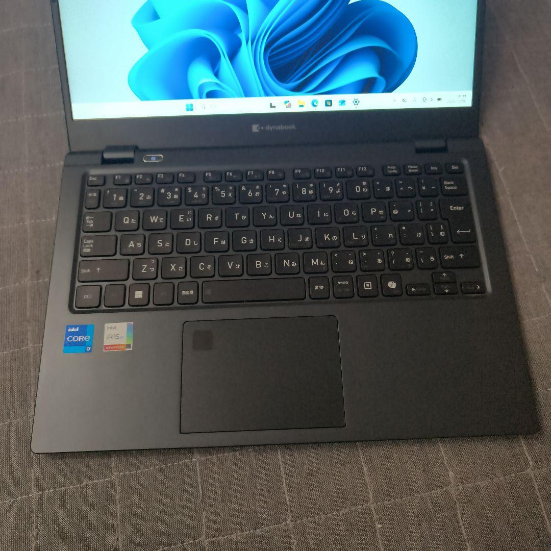 超美品 Dynabook 超軽量 驚速 13世代 i7 32GB 新品1TB