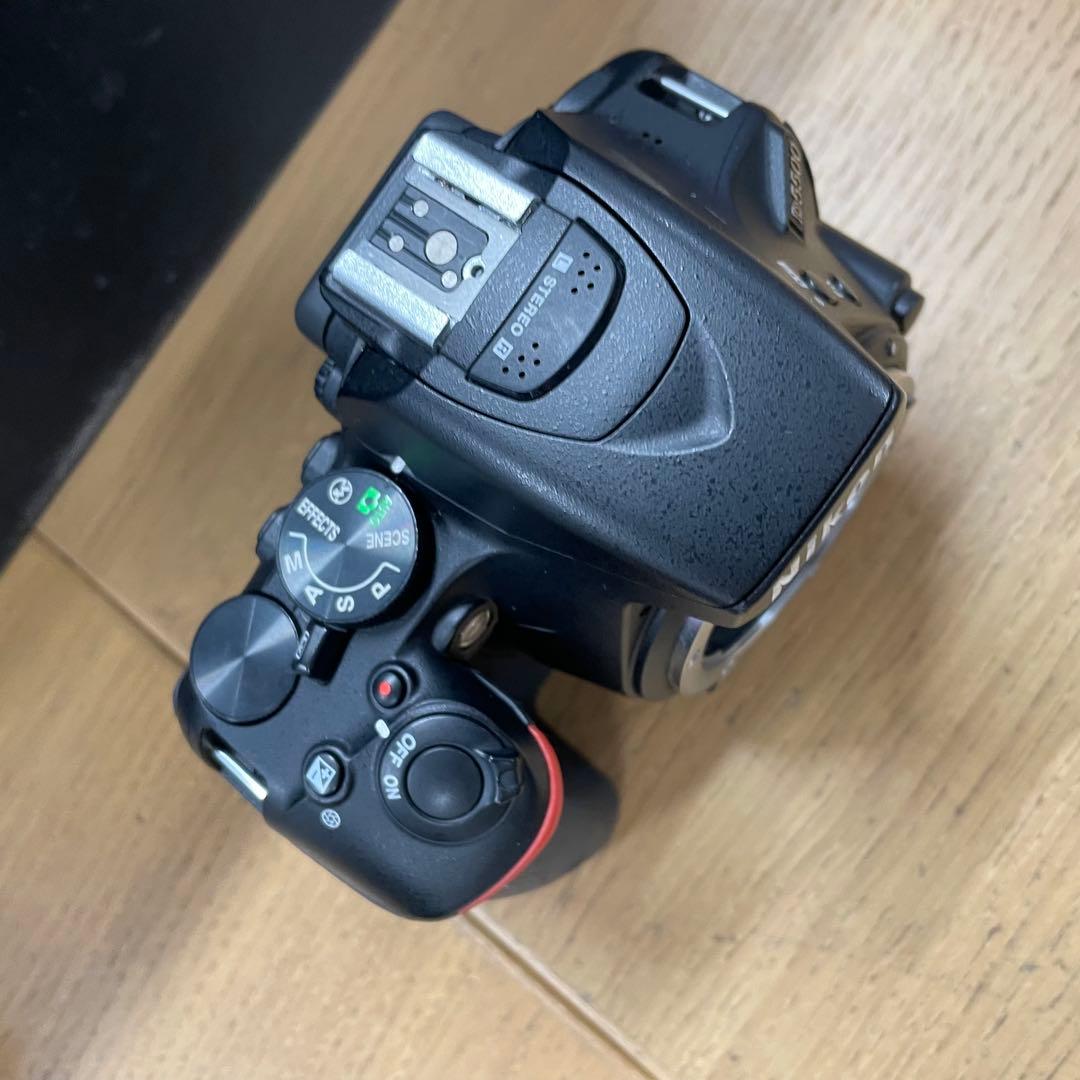 動作品 Nikon D5500 18-55mm VR レンズセット 一眼レフ