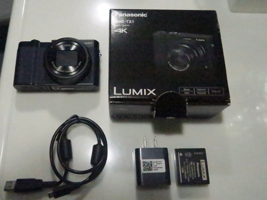 デジタルカメラ Panasonic LUMIX DMC-TX1