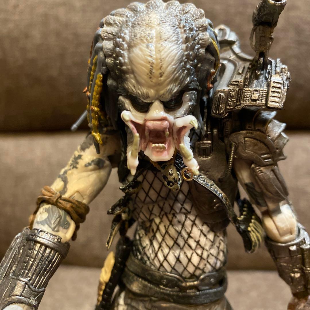 最終価格 美品レア NECA アルティメットエルダープレデター7インチ