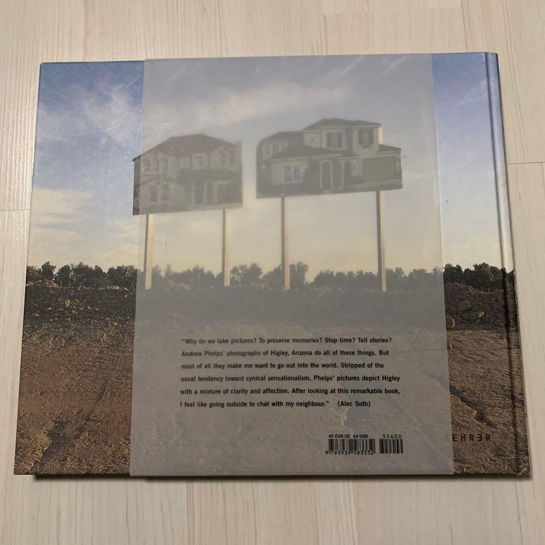 アンドリュー・フェルプスによる写真集『HIGLEY』