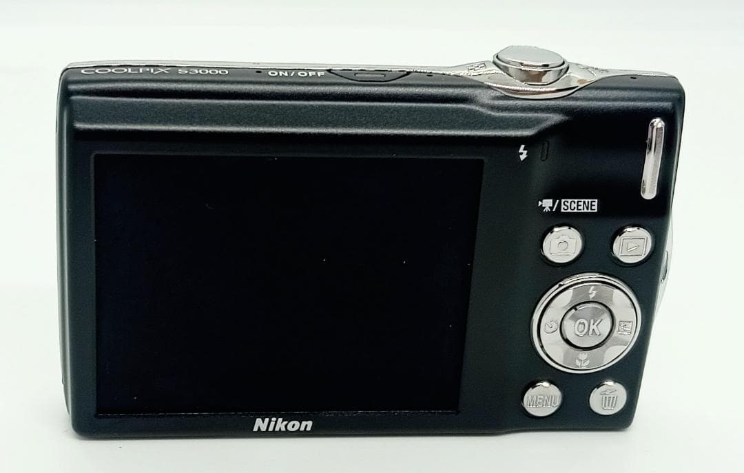 Nikon COOLPIX S3000 Silver デジタルカメラ 充電器付き