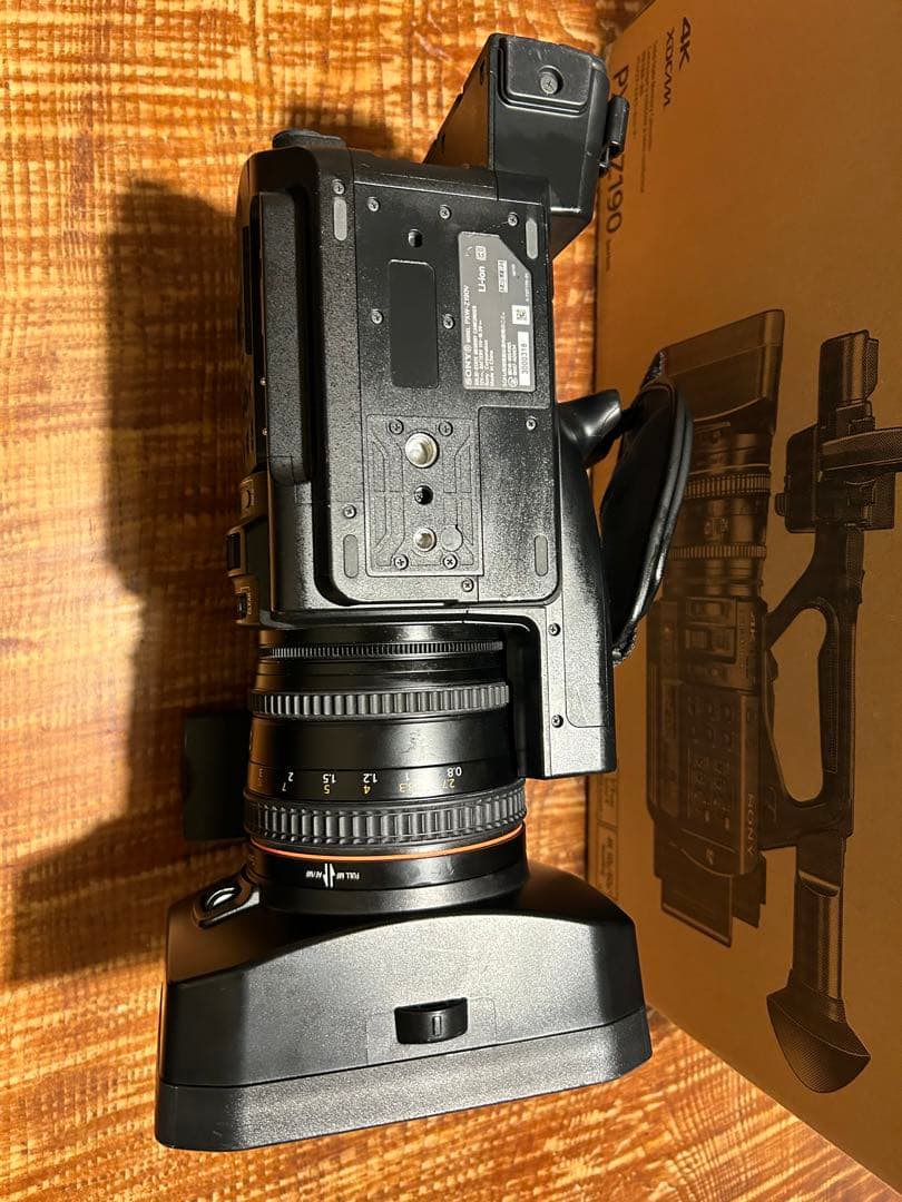 値下げしましたSONY PXW-Z190（充電器、バッテリー1本レインカバー付