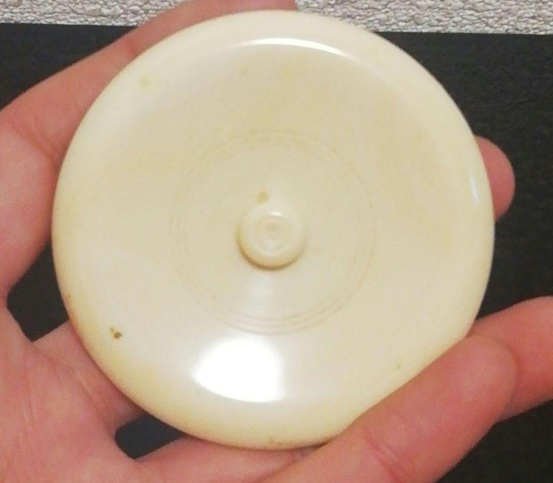 伊藤東彦作 花図 ぐい呑 茶入 共箱 共布 略歴付 酒器 茶道具 - メルカリ