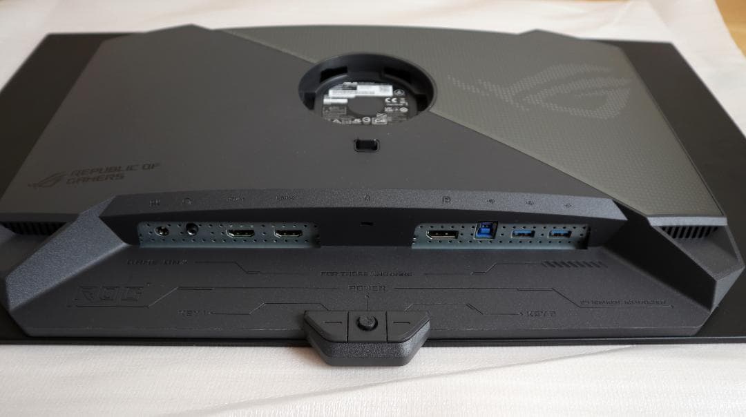 Sazuke　ASUS ROG Strix OLED 27inch