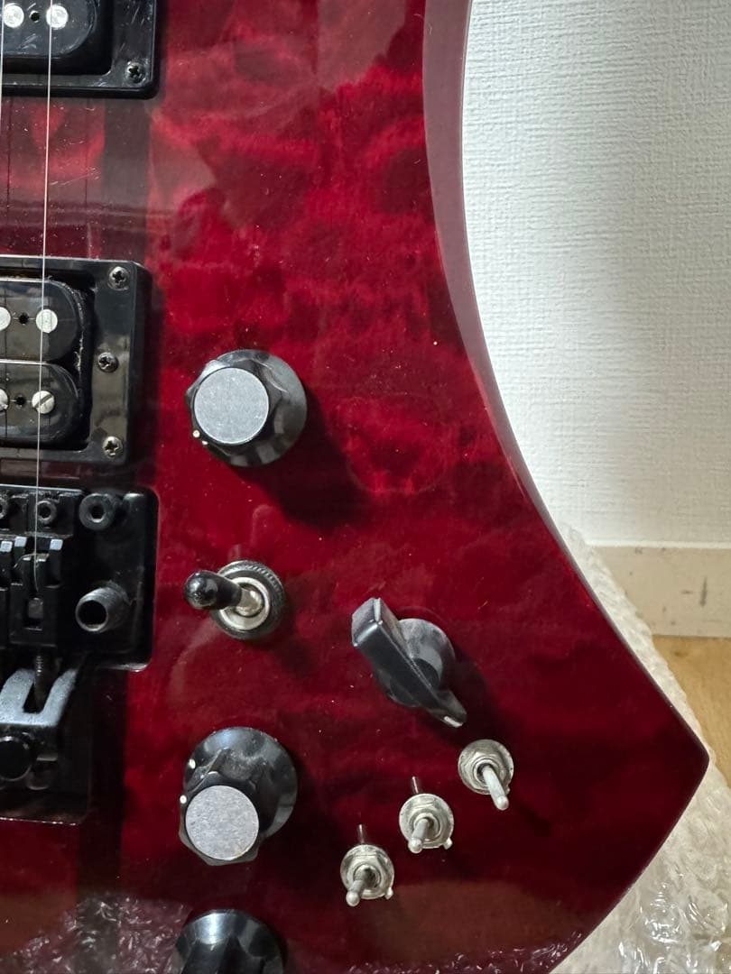 美品 B.C.Rich Mockingbird ST