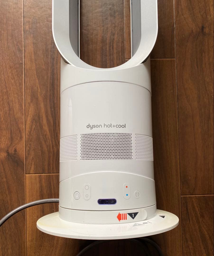 ダイソンHOT＋COOL(EK4-JP-JDA8873A)