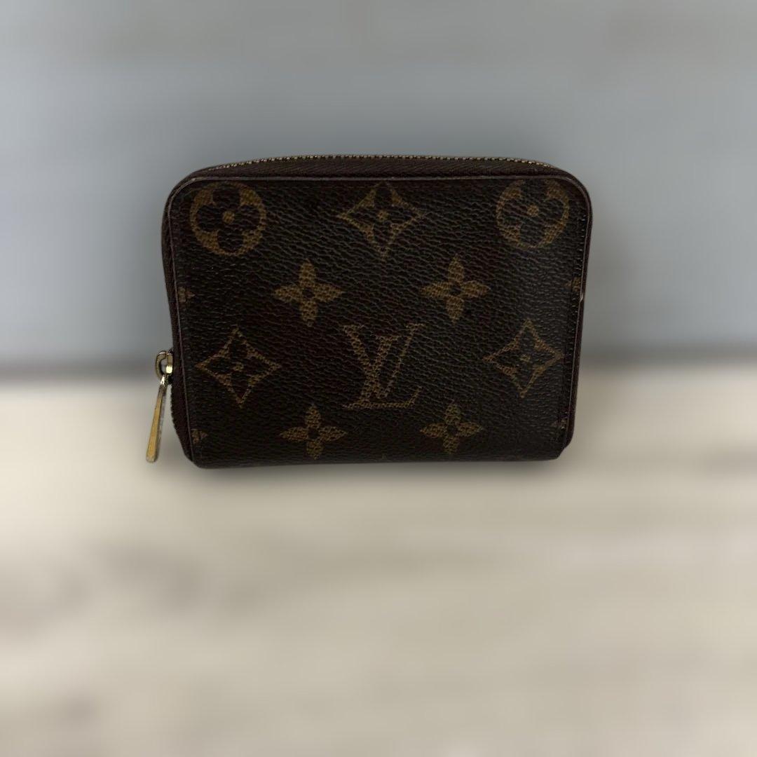 Louis Vuitton ヴィトン　財布　ケース コンパクトで便利♪ギフトにも◎】ルイヴィトン カードケース (Louis