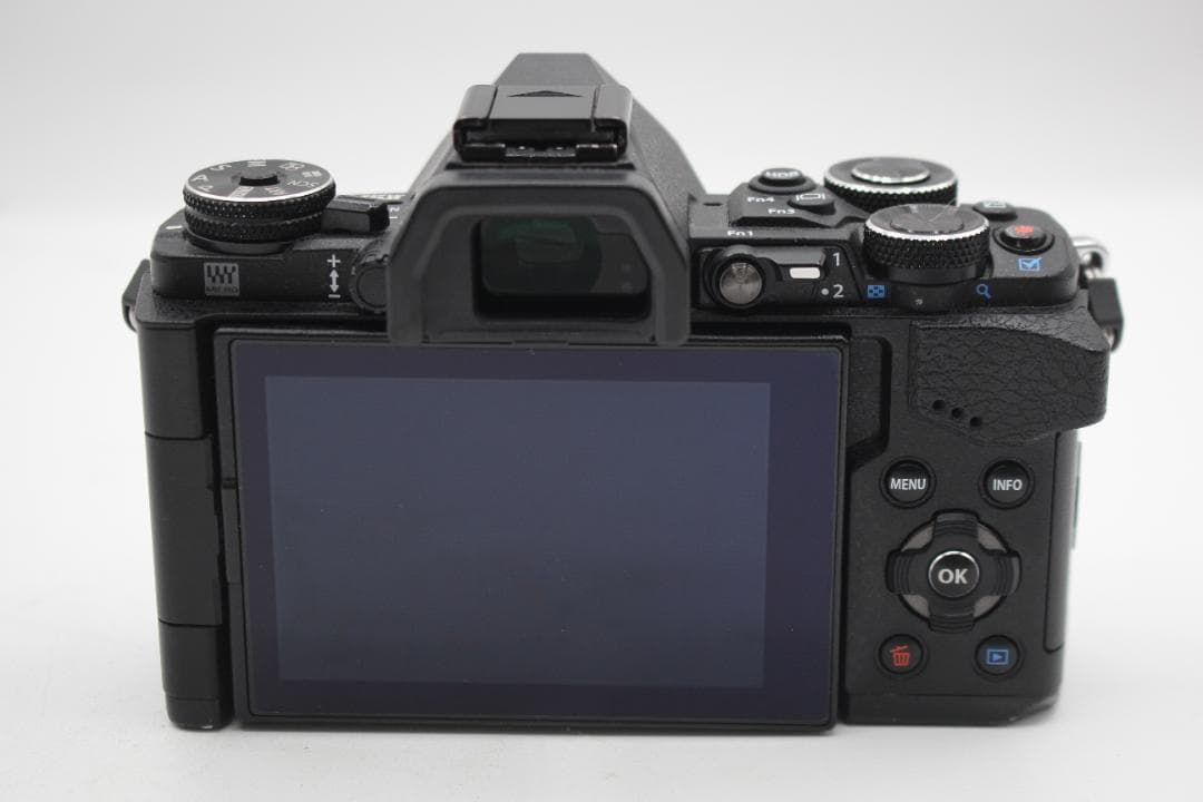 OLYMPUS オリンパス OM-D E-M5 Mark II ボディ◆4653